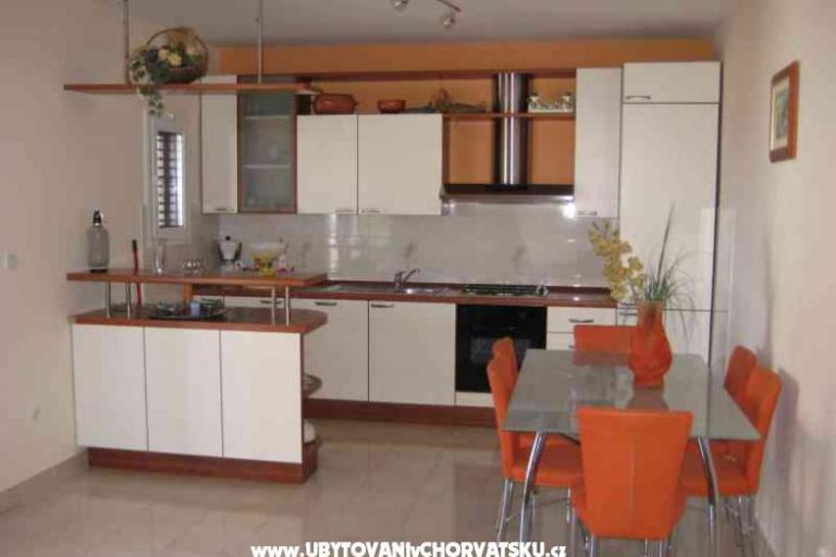 Apartmanok Bačić – fotó 2
