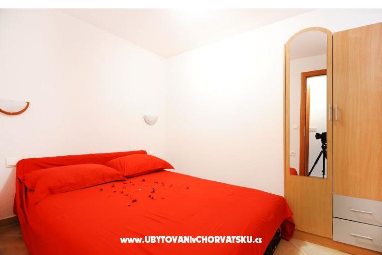 Apartmanok Luka Rogoznica – fotó 14