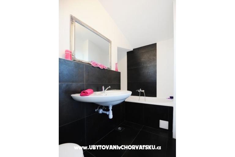 Apartmanok Luka Rogoznica – fotó 7