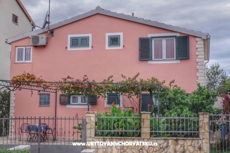 Apartmanok Nives – fotó 3
