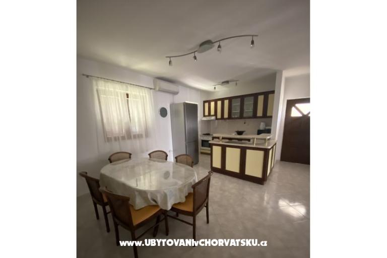 Apartmanok Parčina – fotó 6
