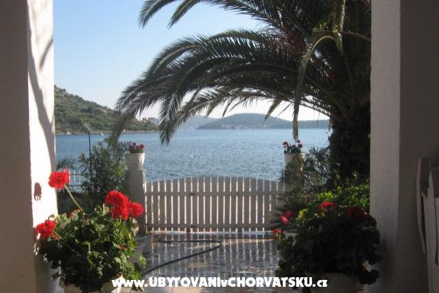 Villa Jozo Apartmanok – fotó 3
