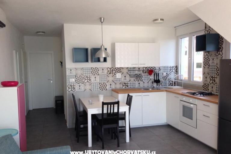 Apartmanok Angie -10 metara od mora – fotó 7