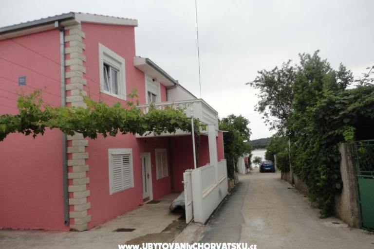 Apartmanok Jurjević – fotó 2
