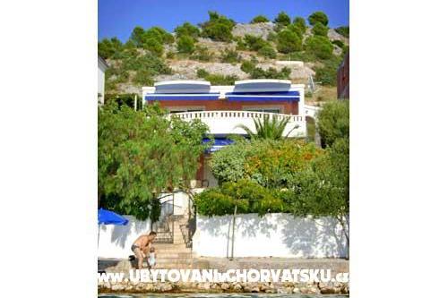 Holiday home - Apartmanok Rajčić – fotó 2