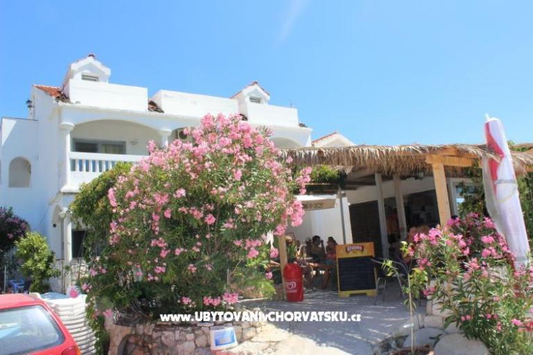 Doogaloo Apartmanok – fotó 3