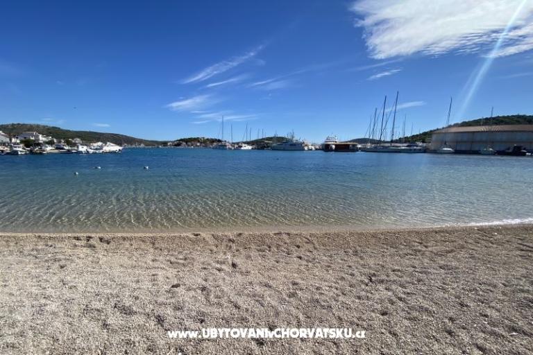 Ház a strandon – fotó 3