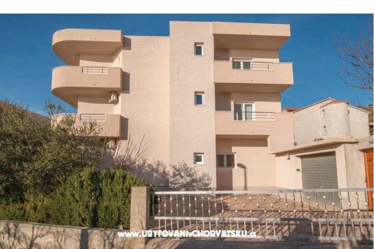 Maiv Apartmanok – fotó 2