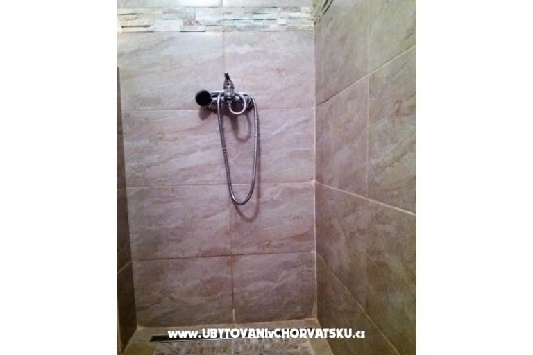 Marty  Apartmanok – fotó 3