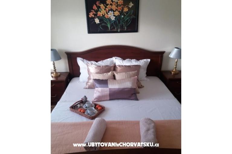 Marty  Apartmanok – fotó 6