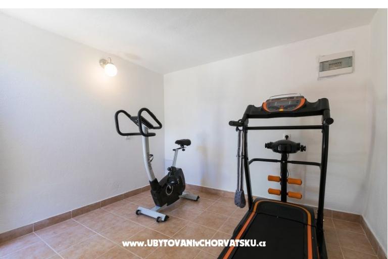 Villa Marina + pool – fotó 12