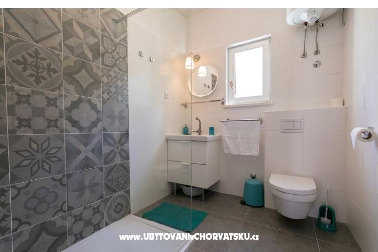 Villa Marina + pool – fotó 16