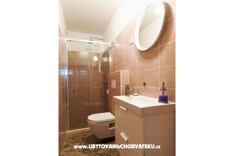 Villa Marina + pool – fotó 18