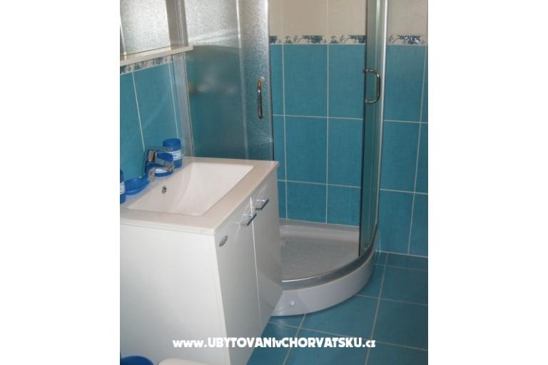 Rogoznica Studio Apartmanok – fotó 4