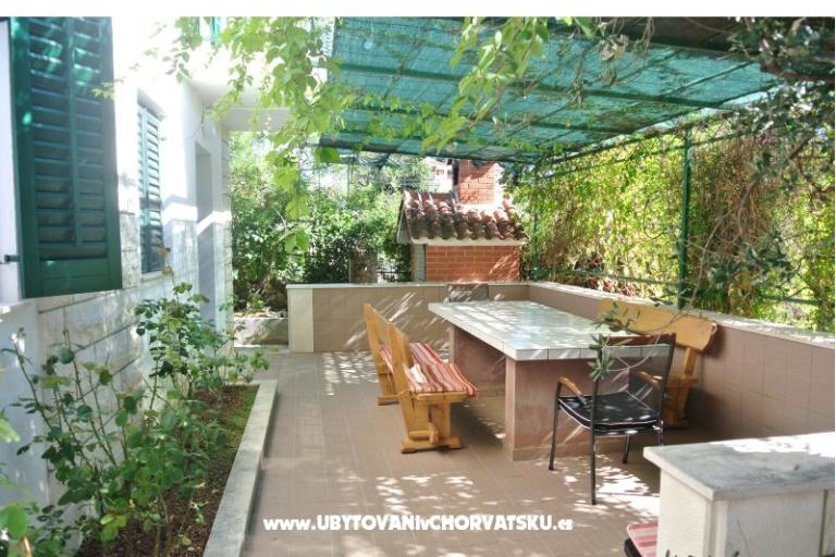 Santa Chiara Apartmanok – fotó 3