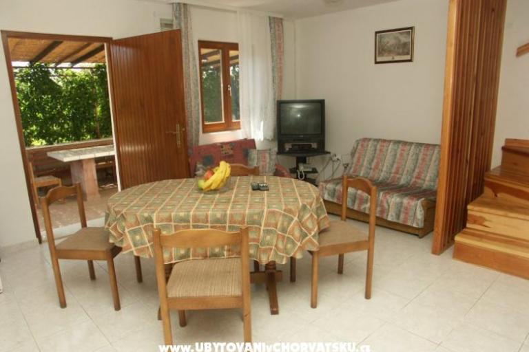 Santa Chiara Apartmanok – fotó 4