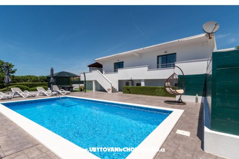 Vila Alina – fotó 25