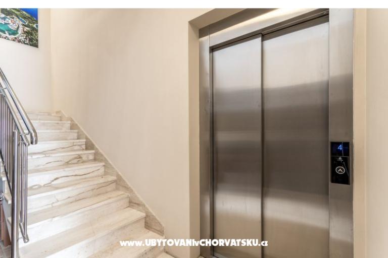 Flores Luxury Suites – fotó 9