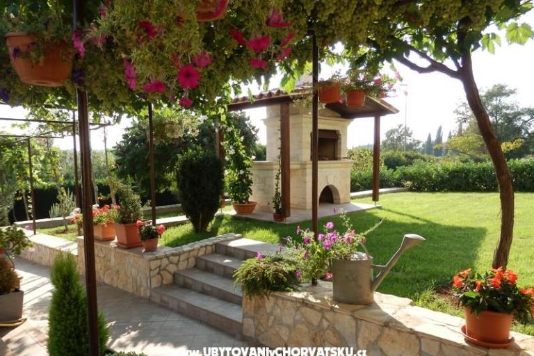 Apartmanok Fantazija – fotó 11