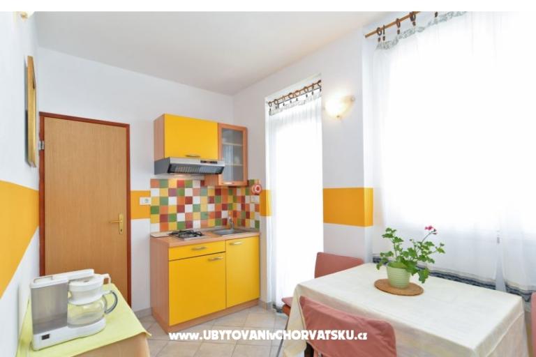 Cheap apartment in Rovinj – fotó 4