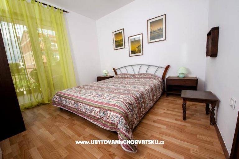 NV Club apartmanok – fotó 11