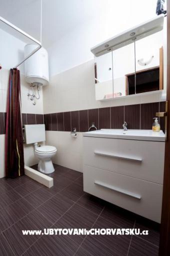 NV Club apartmanok – fotó 5