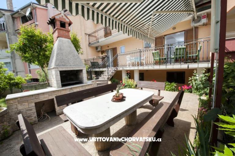 NV Club apartmanok – fotó 7