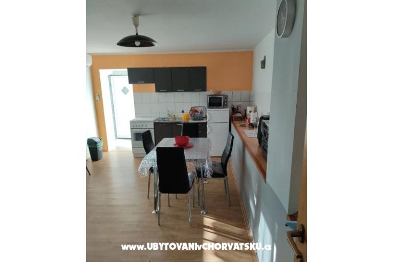 Apartmanok Iva – fotó 13
