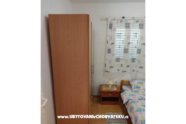 Apartmanok Iva – fotó 3