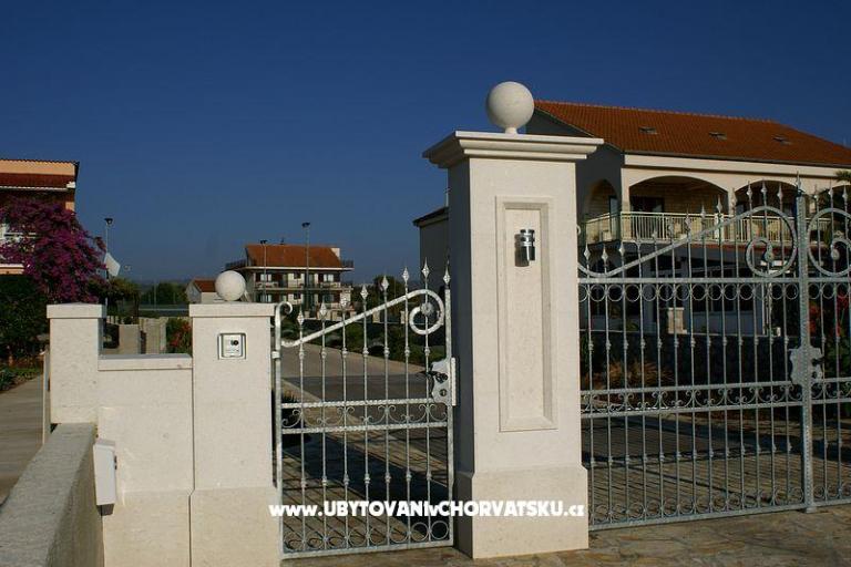 Americana luxury apartments – fotó 10