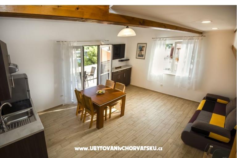 Apartmanok Males – fotó 19