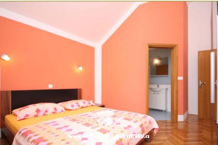Apartmanok Naomi – fotó 6