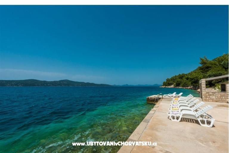 Villa Ratac Beach Apartmanok – fotó 10