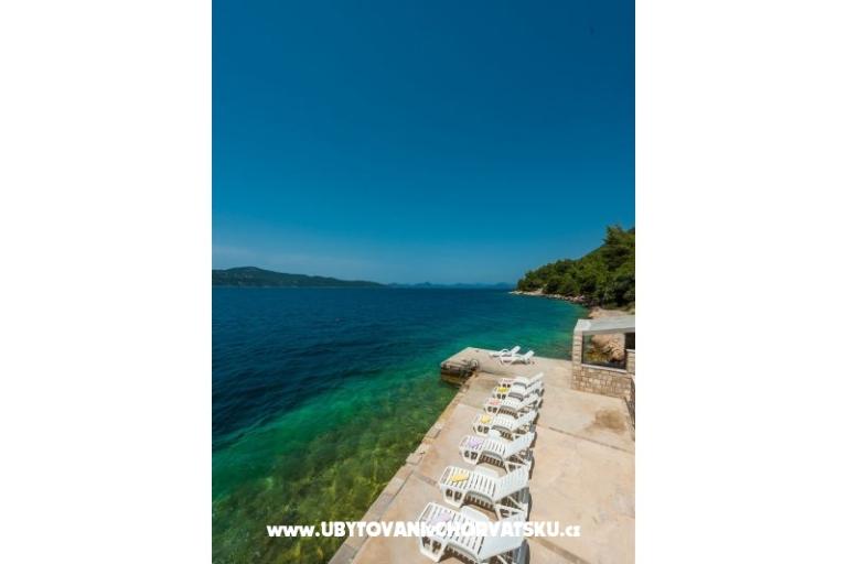 Villa Ratac Beach Apartmanok – fotó 17