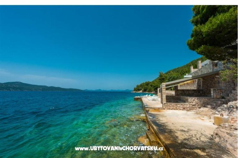 Villa Ratac Beach Apartmanok – fotó 9