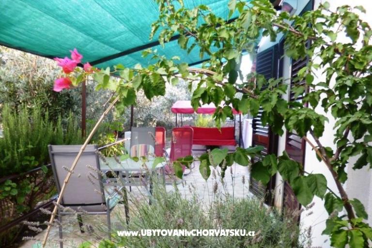 Apartmanok Oliva - Otok Šolta – fotó 18
