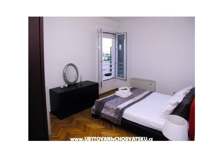 AdiOro Luxury Beachfront Apartman – fotó 7
