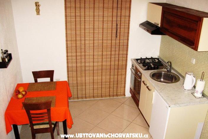 Villa KOMOD Apartmanok – fotó 14