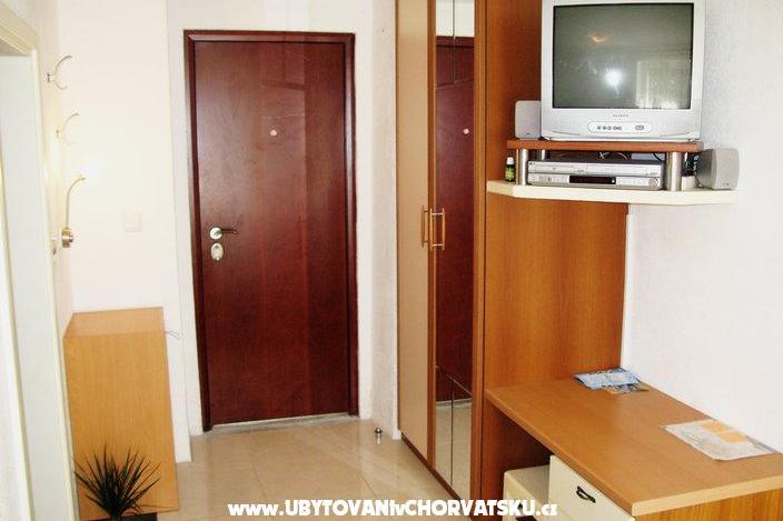 Villa KOMOD Apartmanok – fotó 16