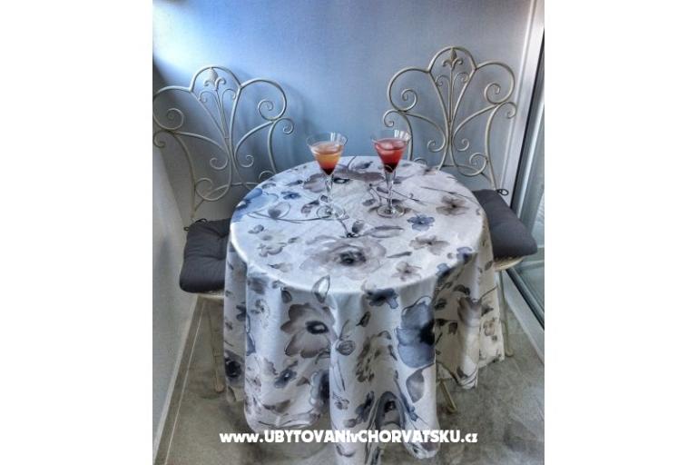 Bella Elia Luxury Studio Apartman – fotó 8