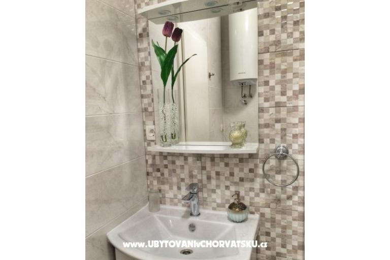 Bella Elia Luxury Studio Apartman – fotó 9