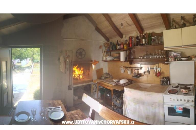 Countryside house medencével – fotó 16
