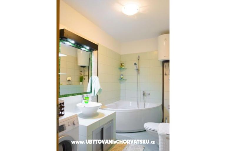 HolidayHomeSpalato-pool apartments  – fotó 10