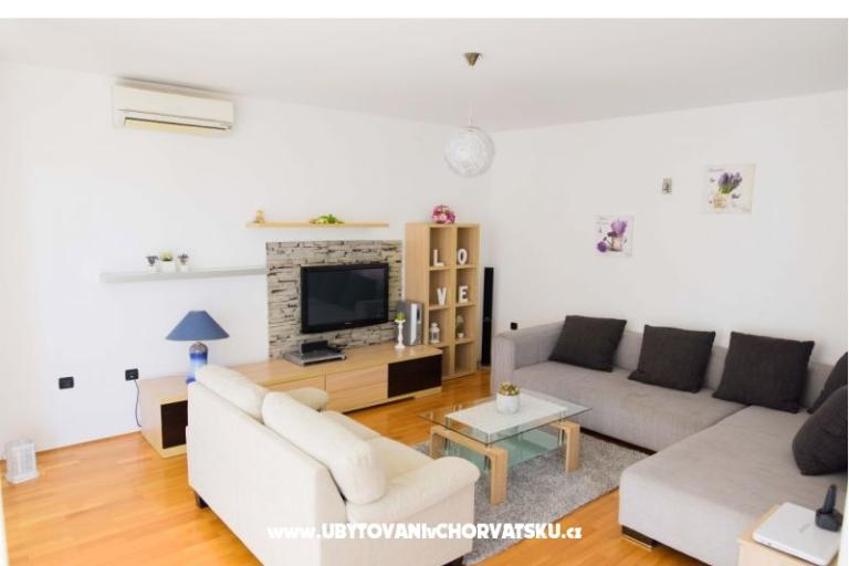 HolidayHomeSpalato-pool apartments  – fotó 14