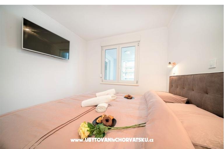 Luxury modern apartment on beach – fotó 4