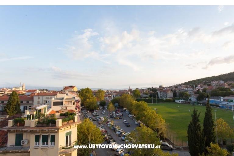 Spacious Apartman in City Center  – fotó 18