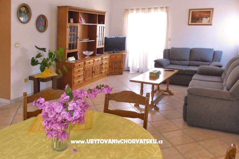 Tomo Božinović- Apartmanok – fotó 6