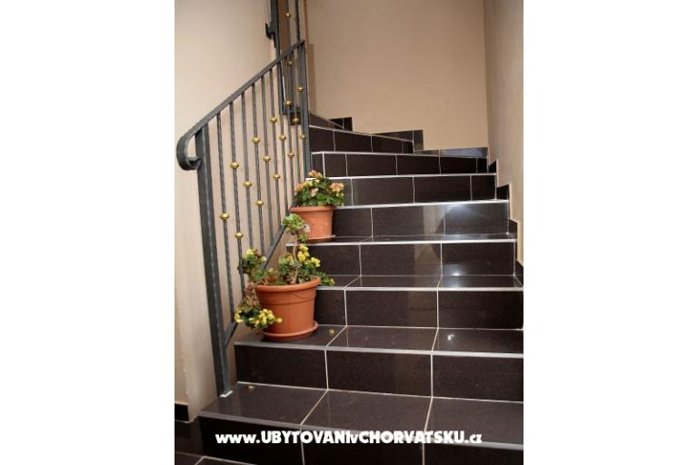 Apartmanok Elvis – fotó 10