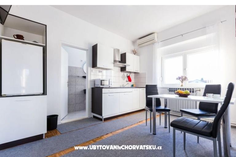 Apartmanok Maja – fotó 12