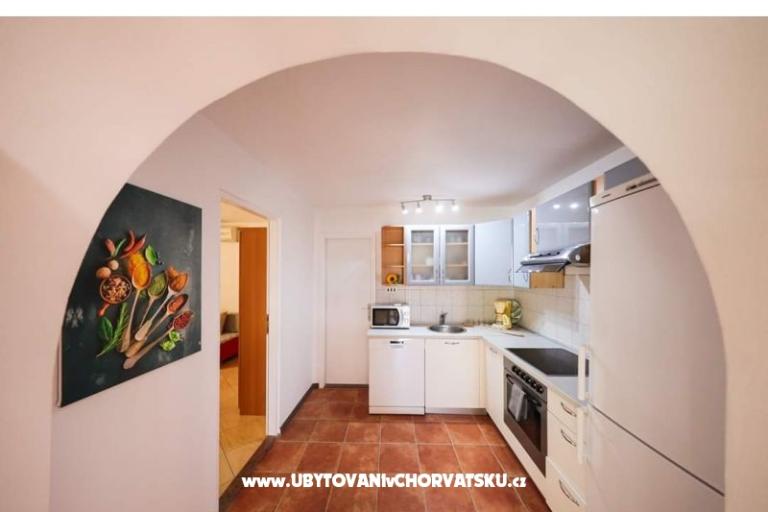 Apartman ANAI with private  pool – fotó 10
